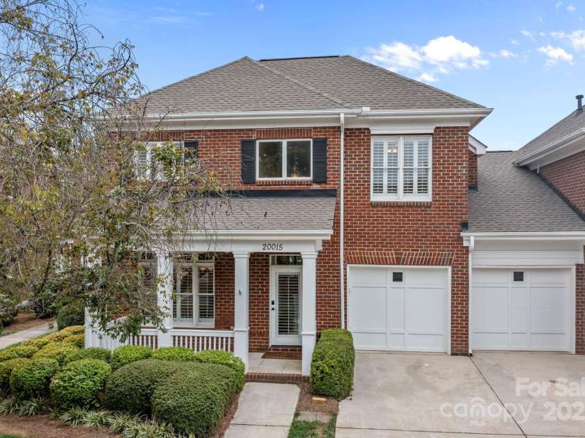 20015 Cove Road, Cornelius, NC 28031.  MLS# CAR4308497, YatesRealty ID 23784. 