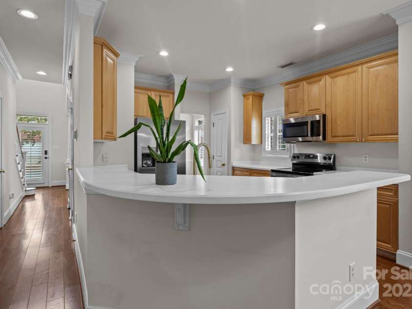 20015 Cove Road, Cornelius, NC 28031.  MLS# CAR4308497, YatesRealty ID 23784. 