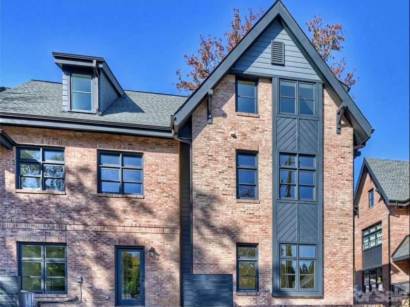 2027 Thurmond Place, Charlotte, NC 28205.  MLS# CAR4380567, YatesRealty ID 23784. 
