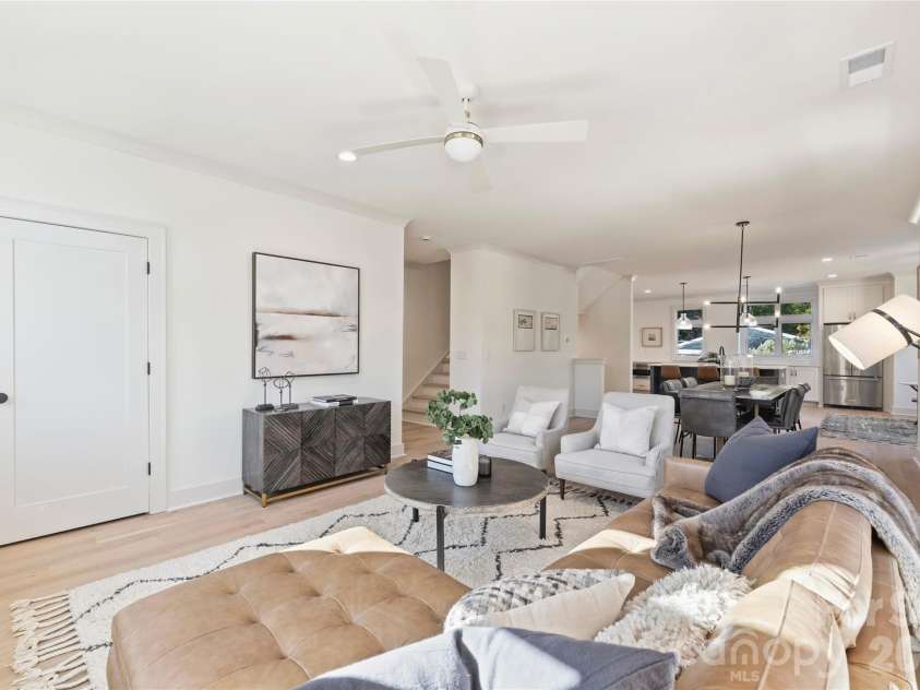 2027 Thurmond Place, Charlotte, NC 28205.  MLS# CAR4380567, YatesRealty ID 23784. 