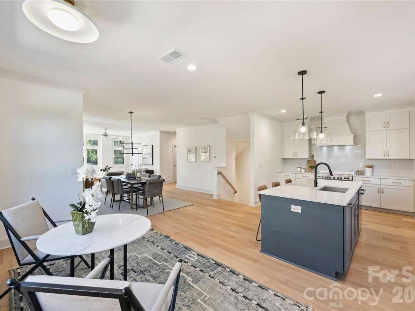 2027 Thurmond Place, Charlotte, NC 28205.  MLS# CAR4380567, YatesRealty ID 23784. 