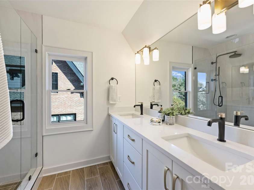 2027 Thurmond Place, Charlotte, NC 28205.  MLS# CAR4380567, YatesRealty ID 23784. 