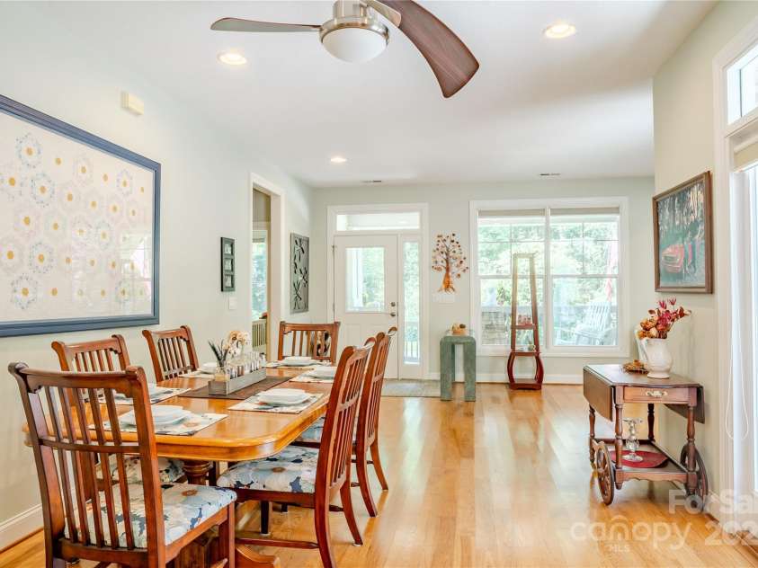 89 Covered Bridge Drive, Flat Rock, NC 28731.  MLS# CAR4271519, YatesRealty ID 23786. 