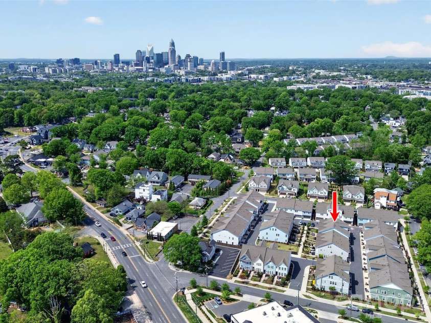 3121 Ada Mill Alley, Charlotte, NC 28205.  MLS# CAR4368700, YatesRealty ID 23787. 