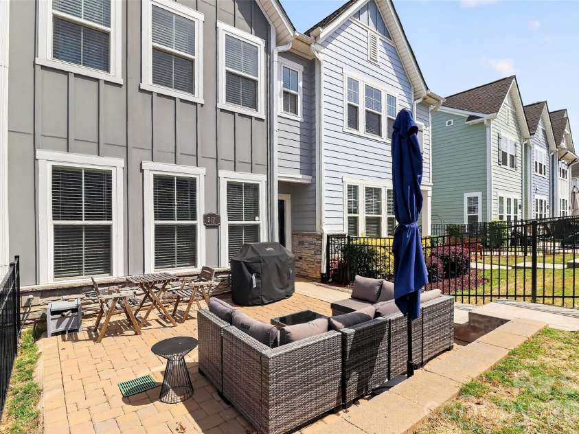 3121 Ada Mill Alley, Charlotte, NC 28205.  MLS# CAR4368700, YatesRealty ID 23787. 