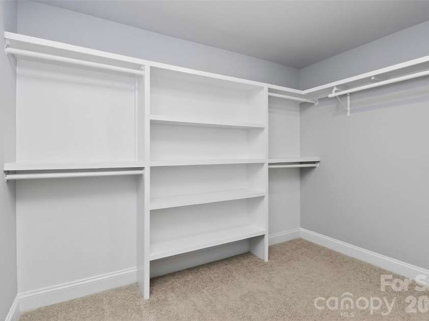 3121 Ada Mill Alley, Charlotte, NC 28205.  MLS# CAR4368700, YatesRealty ID 23787. 