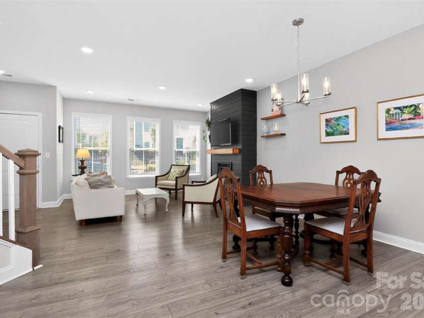 3121 Ada Mill Alley, Charlotte, NC 28205.  MLS# CAR4424824, YatesRealty ID 23787. 
