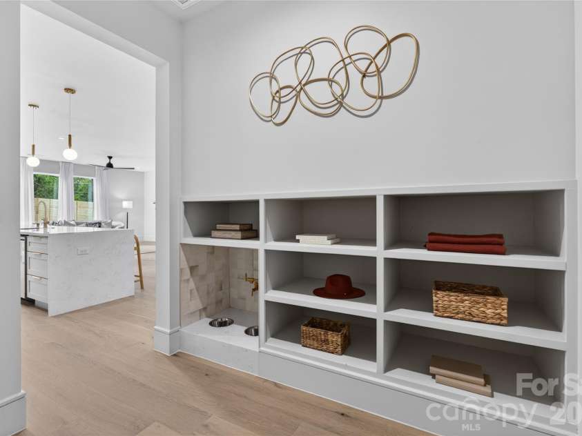 2616 Revolution Park Drive, Charlotte, NC 28208.  MLS# CAR4377244, YatesRealty ID 23788. 