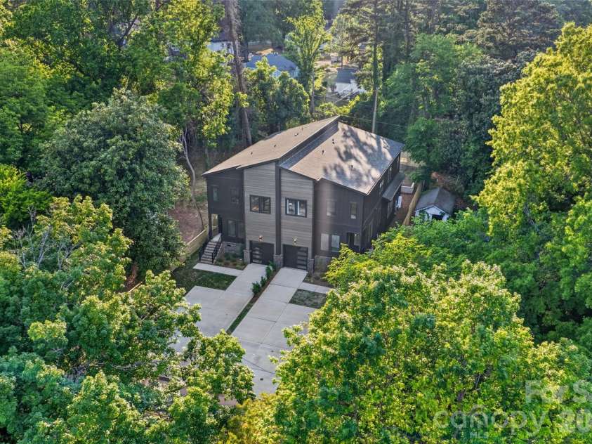 2616 Revolution Park Drive, Charlotte, NC 28208.  MLS# CAR4377244, YatesRealty ID 23788. 