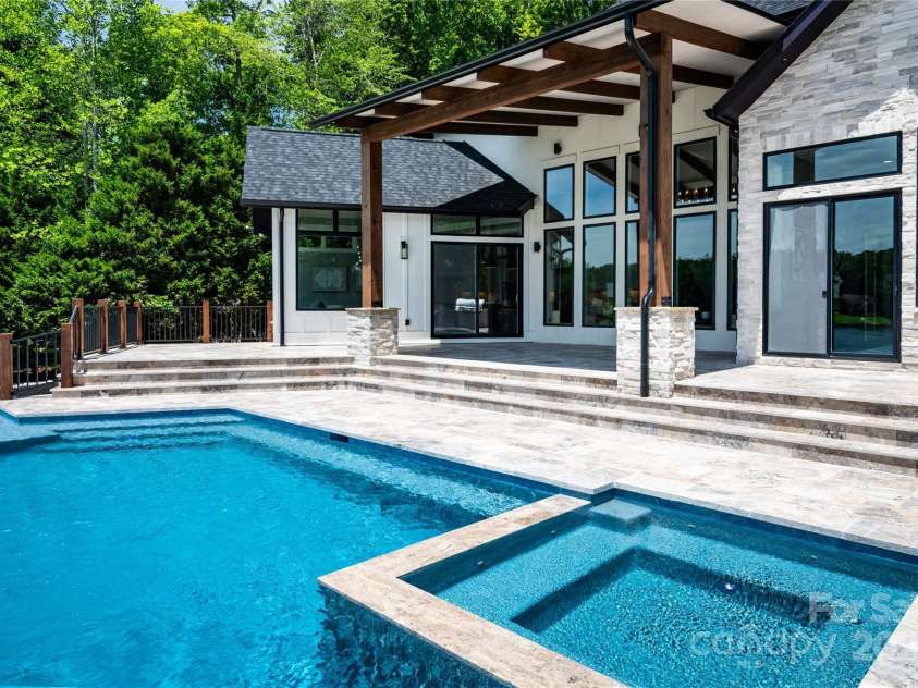 301 Riverwood Road, Mooresville, NC 28117.  MLS# CAR4258514, YatesRealty ID 23788. 