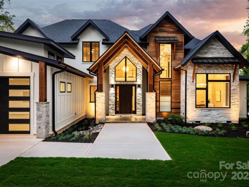 301 Riverwood Road, Mooresville, NC 28117.  MLS# CAR4258514, YatesRealty ID 23788. 