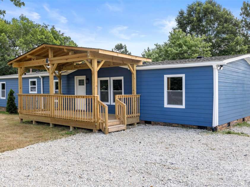 4351 Saluda Road, Rock Hill, SC 29730.  MLS# CAR4275984, YatesRealty ID 23789. 