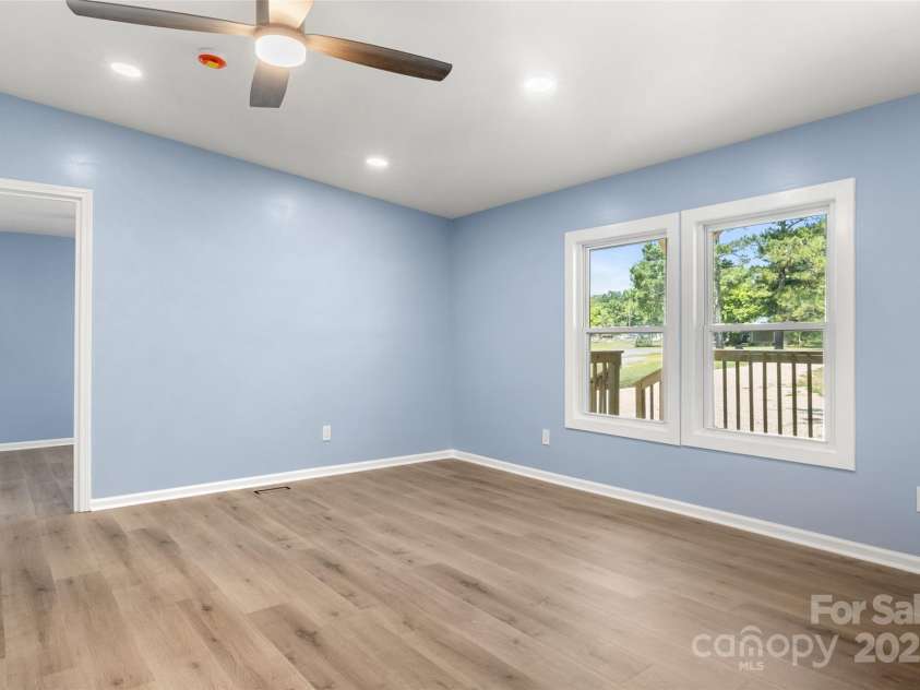 4351 Saluda Road, Rock Hill, SC 29730.  MLS# CAR4275984, YatesRealty ID 23789. 