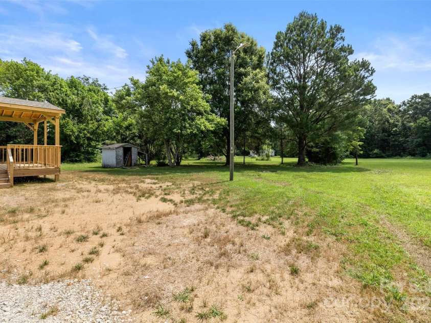 4351 Saluda Road, Rock Hill, SC 29730.  MLS# CAR4275984, YatesRealty ID 23789. 