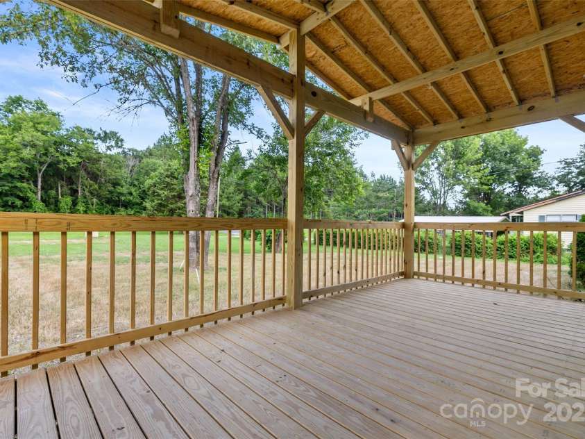 4351 Saluda Road, Rock Hill, SC 29730.  MLS# CAR4275984, YatesRealty ID 23789. 