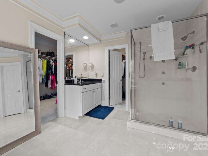 196 Arnold Palmer Drive, Advance, NC 27006.  MLS# CAR4263557, YatesRealty ID 2379. 