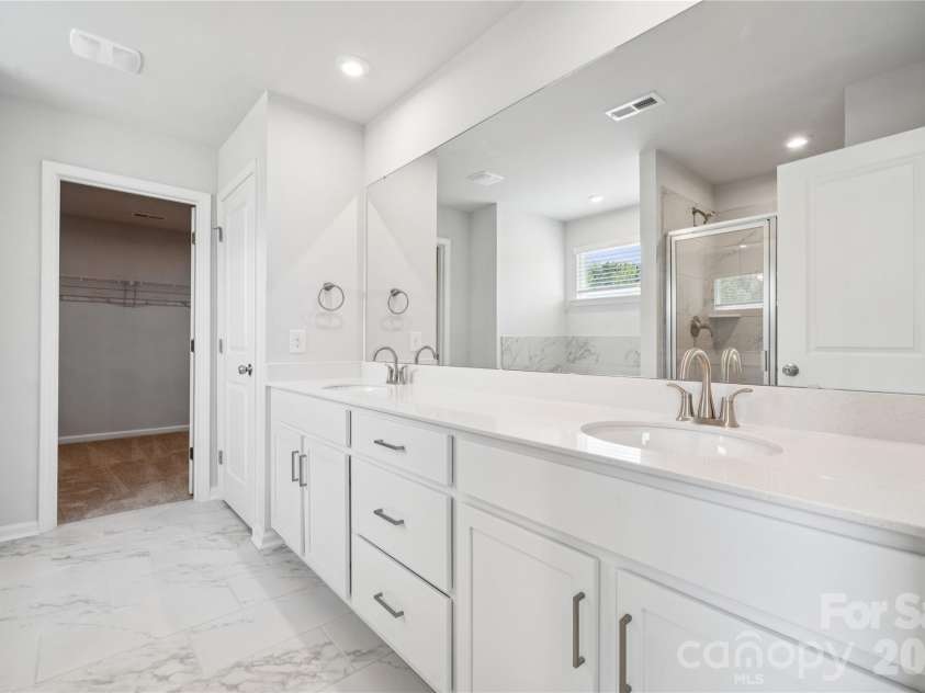 6508 Ludell Lane, Charlotte, NC 28215.  MLS# CAR4379734, YatesRealty ID 23792. Example Photo