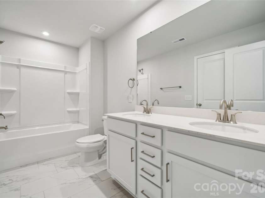 6508 Ludell Lane, Charlotte, NC 28215.  MLS# CAR4379734, YatesRealty ID 23792. Example Photo