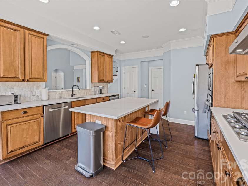 10614 Morablin Drive, Charlotte, NC 28277.  MLS# CAR4379043, YatesRealty ID 23793. 