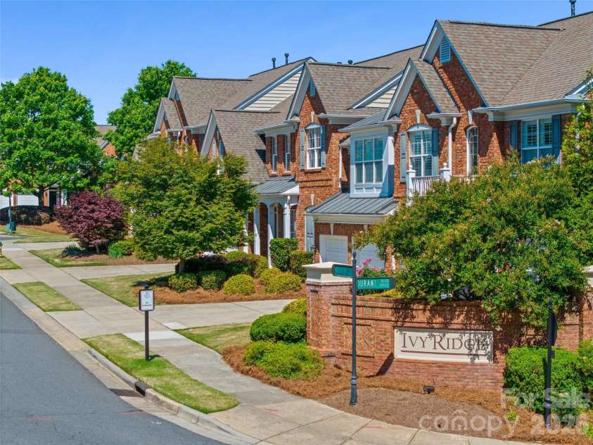 10614 Morablin Drive, Charlotte, NC 28277.  MLS# CAR4379043, YatesRealty ID 23793. 