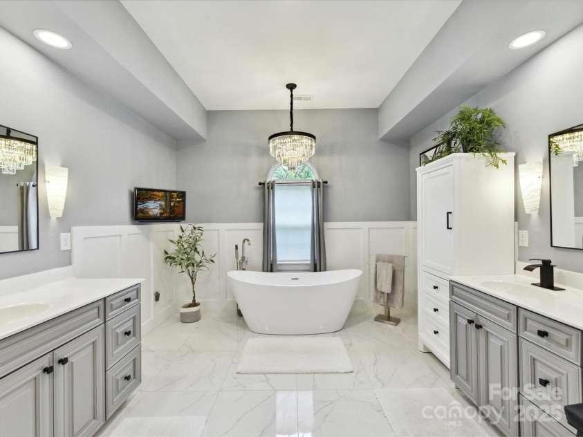 105 Beech Bluff Drive, Mount Holly, NC 28120.  MLS# CAR4267231, YatesRealty ID 23794. 