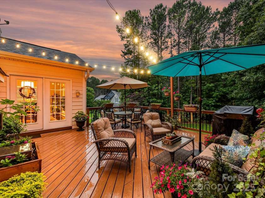 105 Beech Bluff Drive, Mount Holly, NC 28120.  MLS# CAR4267231, YatesRealty ID 23794. 