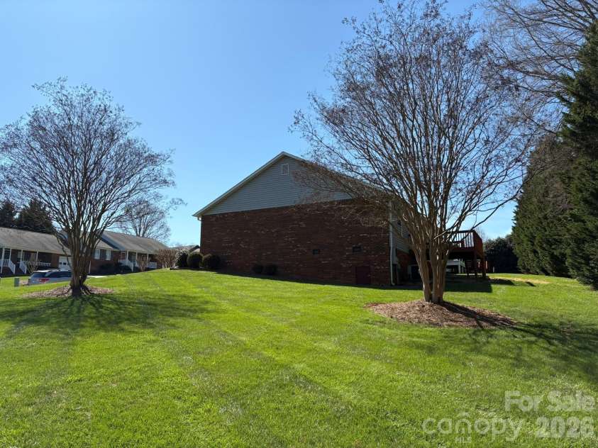 107 Forrest Glenn Court, King, NC 27021.  MLS# CAR4350946, YatesRealty ID 23795. 