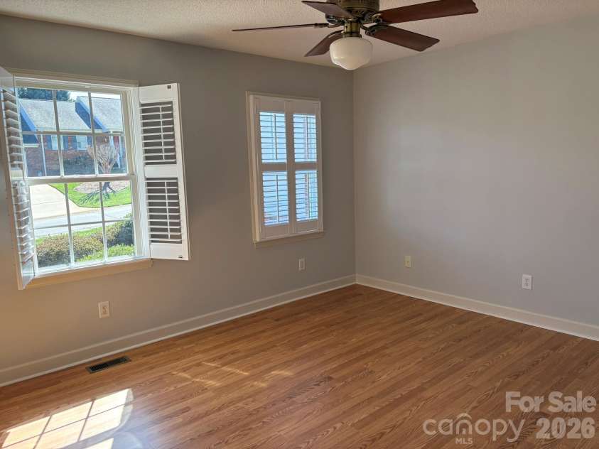 107 Forrest Glenn Court, King, NC 27021.  MLS# CAR4350946, YatesRealty ID 23795. 