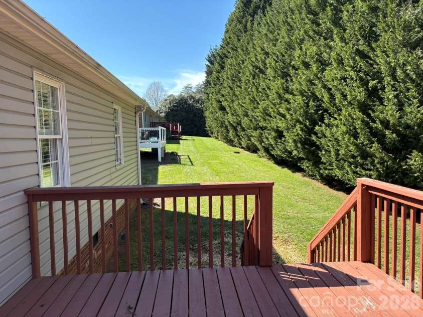 107 Forrest Glenn Court, King, NC 27021.  MLS# CAR4350946, YatesRealty ID 23795. 