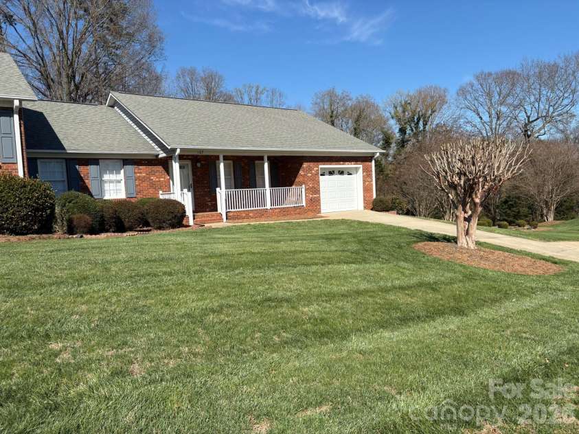 107 Forrest Glenn Court, King, NC 27021.  MLS# CAR4350946, YatesRealty ID 23795. 