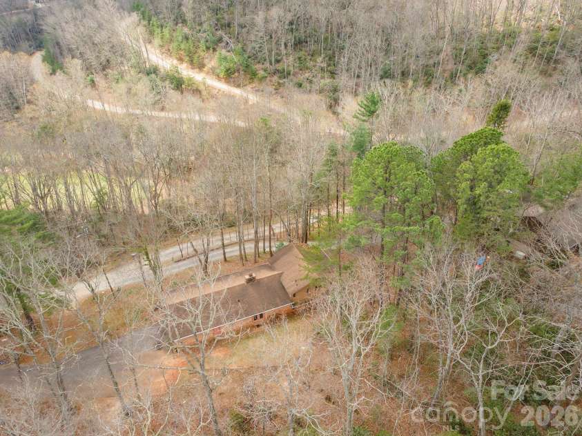 118 Richard Lane, Black Mountain, NC 28711.  MLS# CAR4356314, YatesRealty ID 23796. 