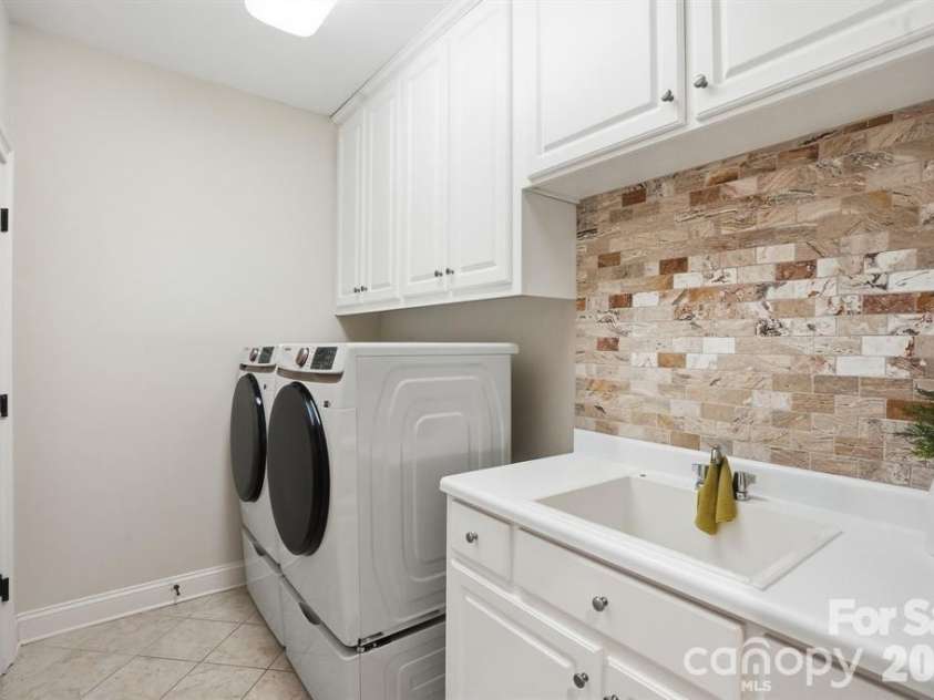 1401 Tara Plantation Boulevard, Wesley Chapel, NC 28110.  MLS# CAR4389473, YatesRealty ID 23797. 