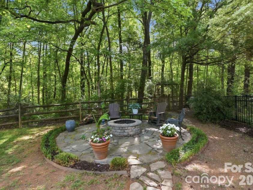 1401 Tara Plantation Boulevard, Wesley Chapel, NC 28110.  MLS# CAR4389473, YatesRealty ID 23797. 