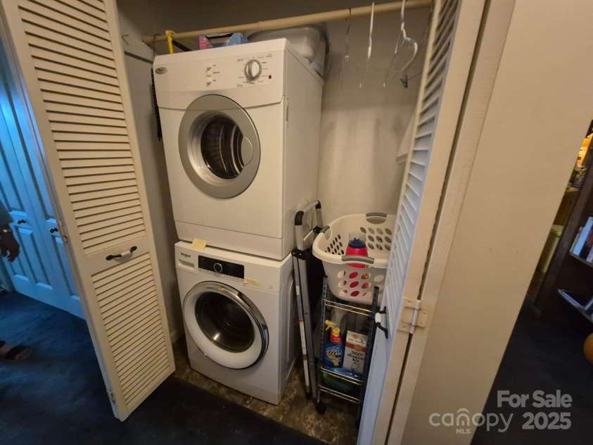 217 Shortoff Lane, Highlands, NC 28741.  MLS# CAR4276005, YatesRealty ID 23798. 