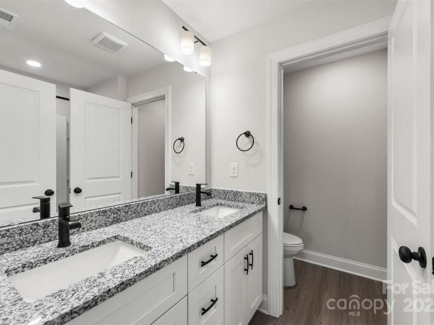 105 Spring Garden Drive, Gastonia, NC 28052.  MLS# CAR4263321, YatesRealty ID 23799. 