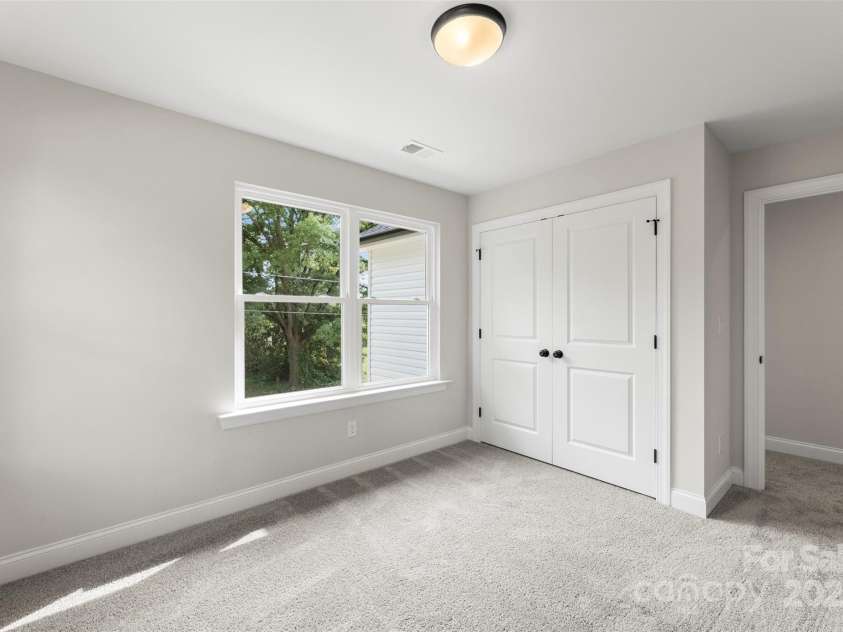 105 Spring Garden Drive, Gastonia, NC 28052.  MLS# CAR4263321, YatesRealty ID 23799. 