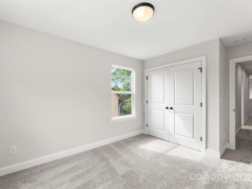 105 Spring Garden Drive, Gastonia, NC 28052.  MLS# CAR4263321, YatesRealty ID 23799. 