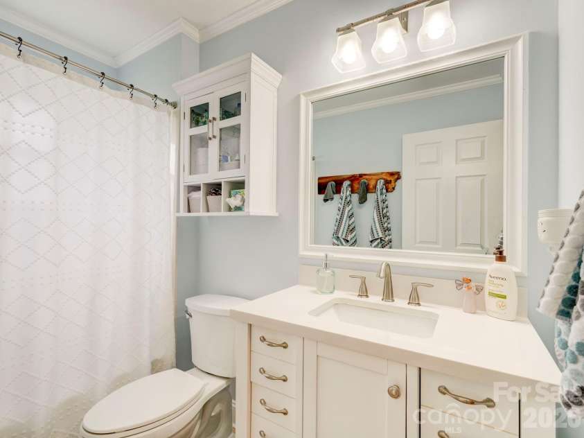 117 Piedmont Drive, Kannapolis, NC 28081.  MLS# CAR4379898, YatesRealty ID 23799. 