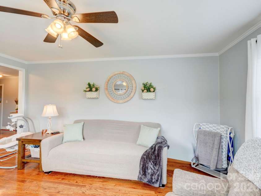 117 Piedmont Drive, Kannapolis, NC 28081.  MLS# CAR4379898, YatesRealty ID 23799. 