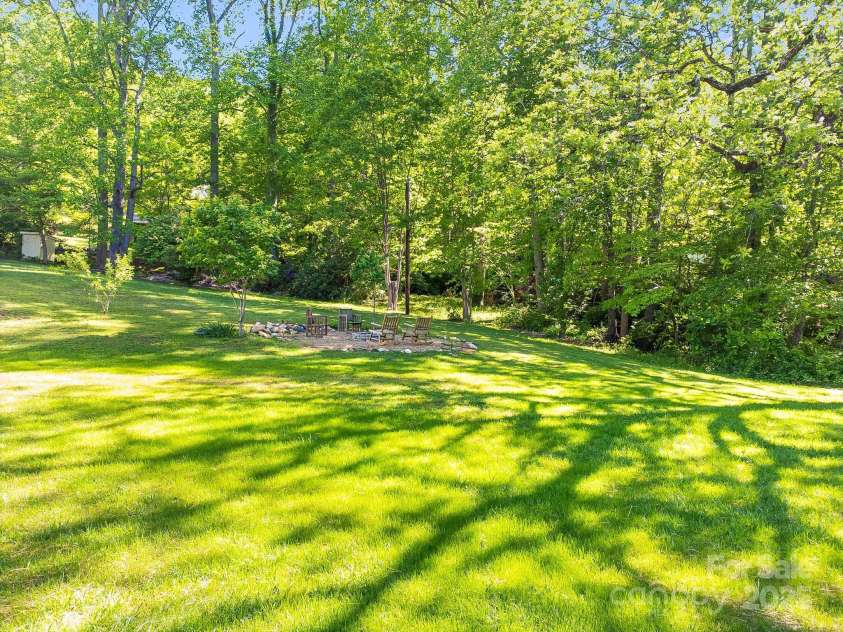 570 Brandon Road, Black Mountain, NC 28711.  MLS# CAR4241895, YatesRealty ID 238. 