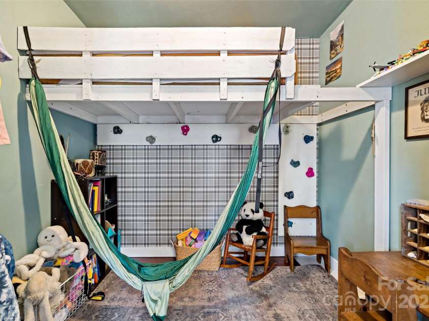 570 Brandon Road, Black Mountain, NC 28711.  MLS# CAR4241895, YatesRealty ID 238. Children's Loft in Closet
