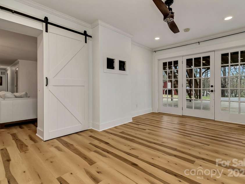 570 Brandon Road, Black Mountain, NC 28711.  MLS# CAR4241895, YatesRealty ID 238. Lower Level Large Bonus Room