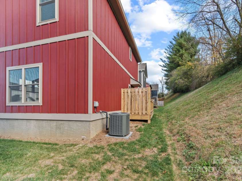90 Wheeler Road, Weaverville, NC 28787.  MLS# CAR4193828, YatesRealty ID 238. 