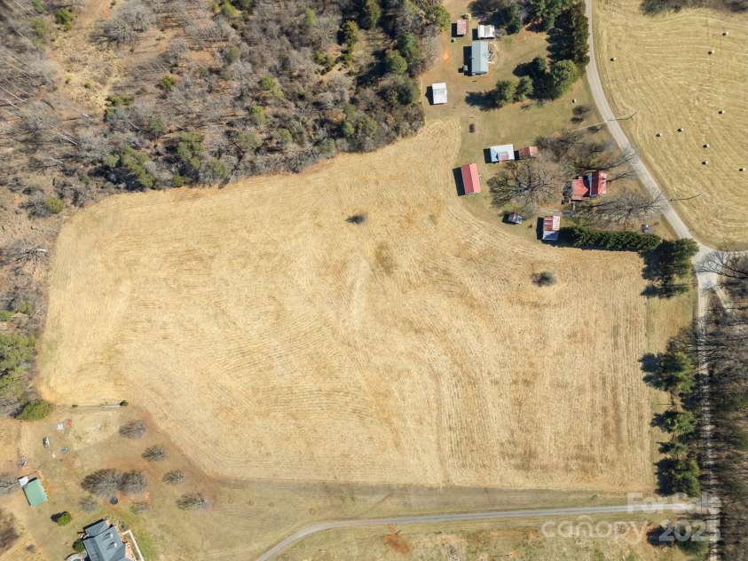 202 Deitz Road, Statesville, NC 28625.  MLS# CAR4220770, YatesRealty ID 2380. 