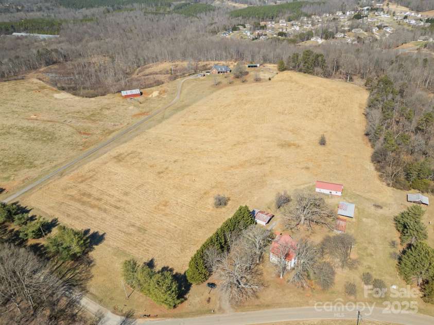 202 Deitz Road, Statesville, NC 28625.  MLS# CAR4220770, YatesRealty ID 2380. 