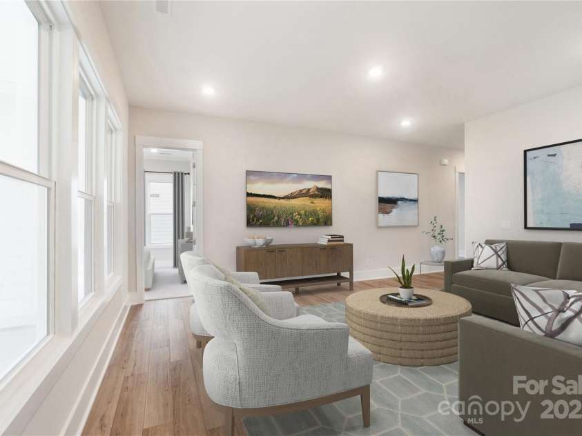 5317 Mint Harbor Way, Charlotte, NC 28269.  MLS# CAR4302427, YatesRealty ID 2380. Not actual home - Great Room