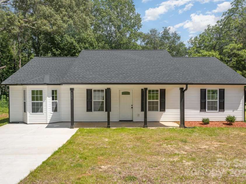 157 Fraley Road, Gastonia, NC 28052.  MLS# CAR4273494, YatesRealty ID 23800. 