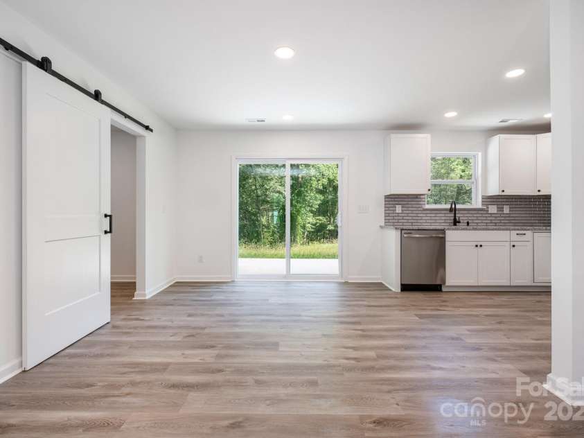 157 Fraley Road, Gastonia, NC 28052.  MLS# CAR4273494, YatesRealty ID 23800. 