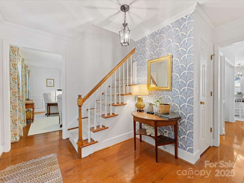 1119 Holleybank Drive, Matthews, NC 28105.  MLS# CAR4273481, YatesRealty ID 23802. 