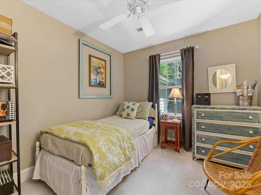 1119 Holleybank Drive, Matthews, NC 28105.  MLS# CAR4273481, YatesRealty ID 23802. 